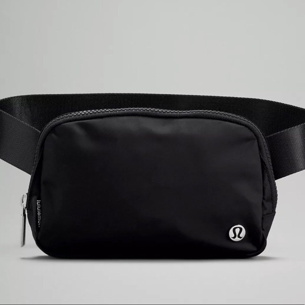 Lululemon everywhere belt bag black bum crossbody Fanny pack *SHIPS NEXT DAY*